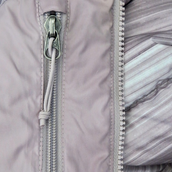 NEW! The North Face Nuptse 700 Insulated down PUFFER Jacket SZ XL - Picture 8 of 9